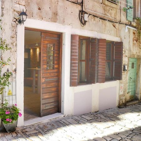 Studio Eleven روفينج المظهر الخارجي الصورة