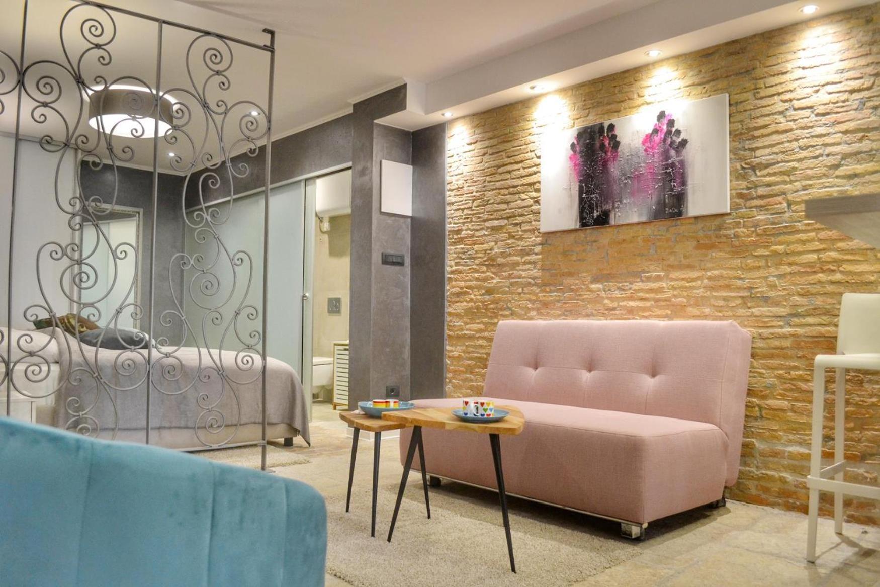 Studio Eleven روفينج المظهر الخارجي الصورة